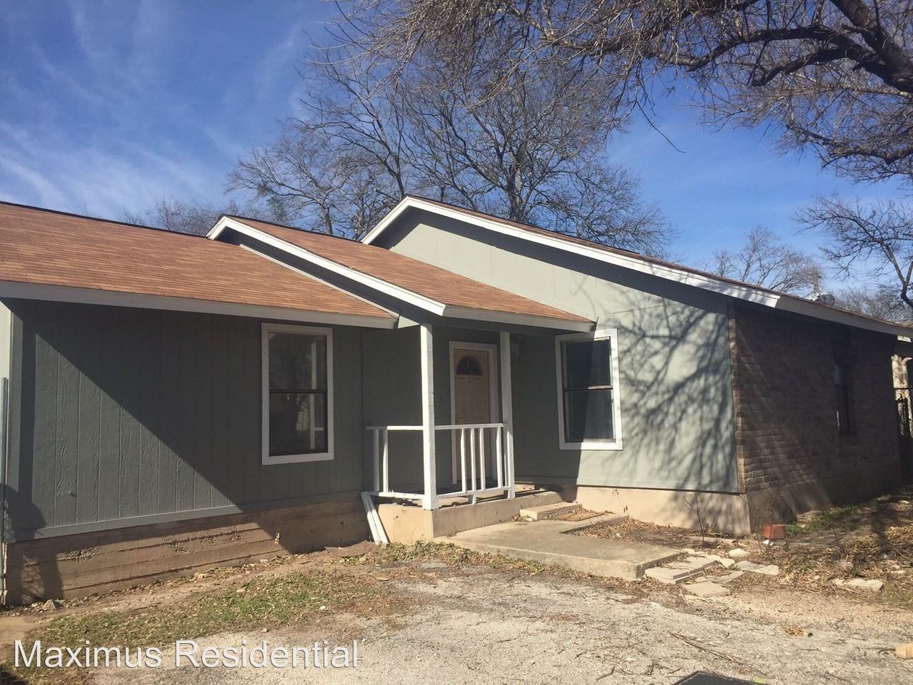 10606 Mcmillian Dr - Photo 2 of 21