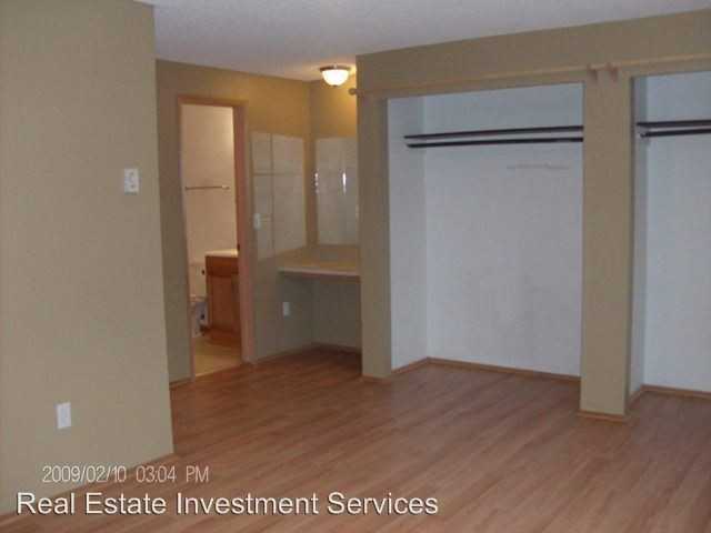 3762 E T St - Photo 2 of 4