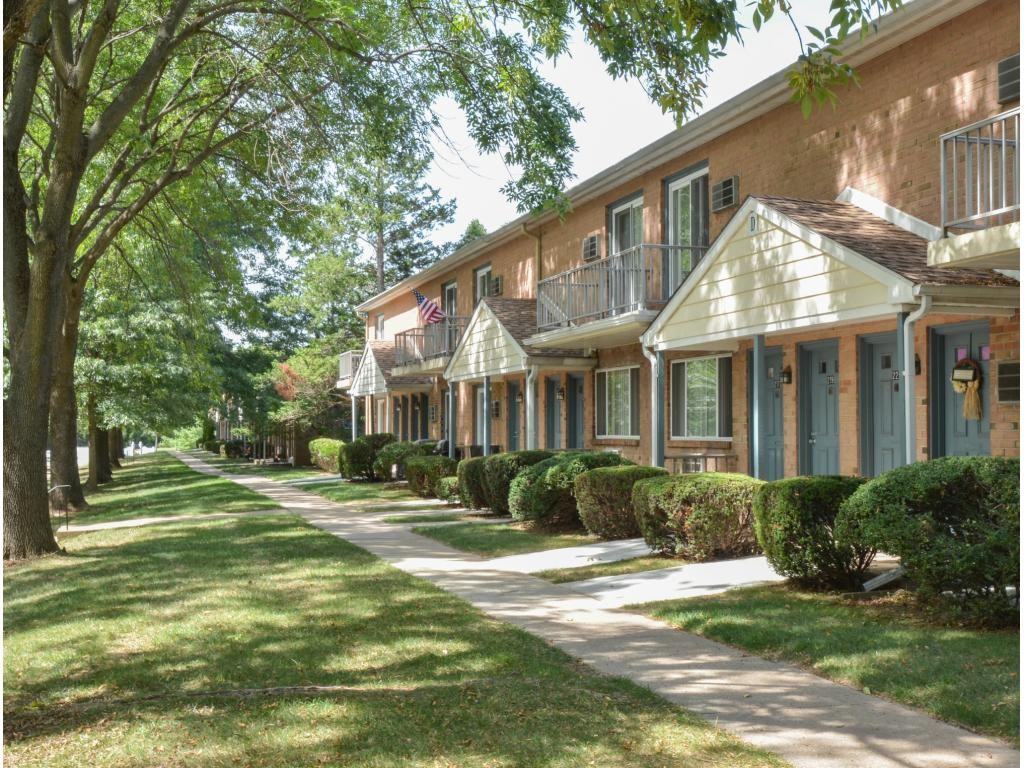 Independence Crossing - Photo 2 of 19