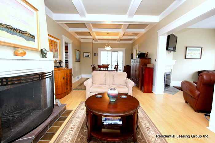 904 Sifton Blvd SW - Photo 3 of 34