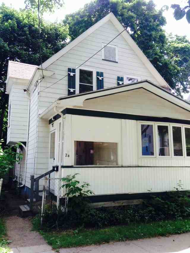 24 Oriole St, Rochester, NY 14613 2 Bedroom Apartment for ...