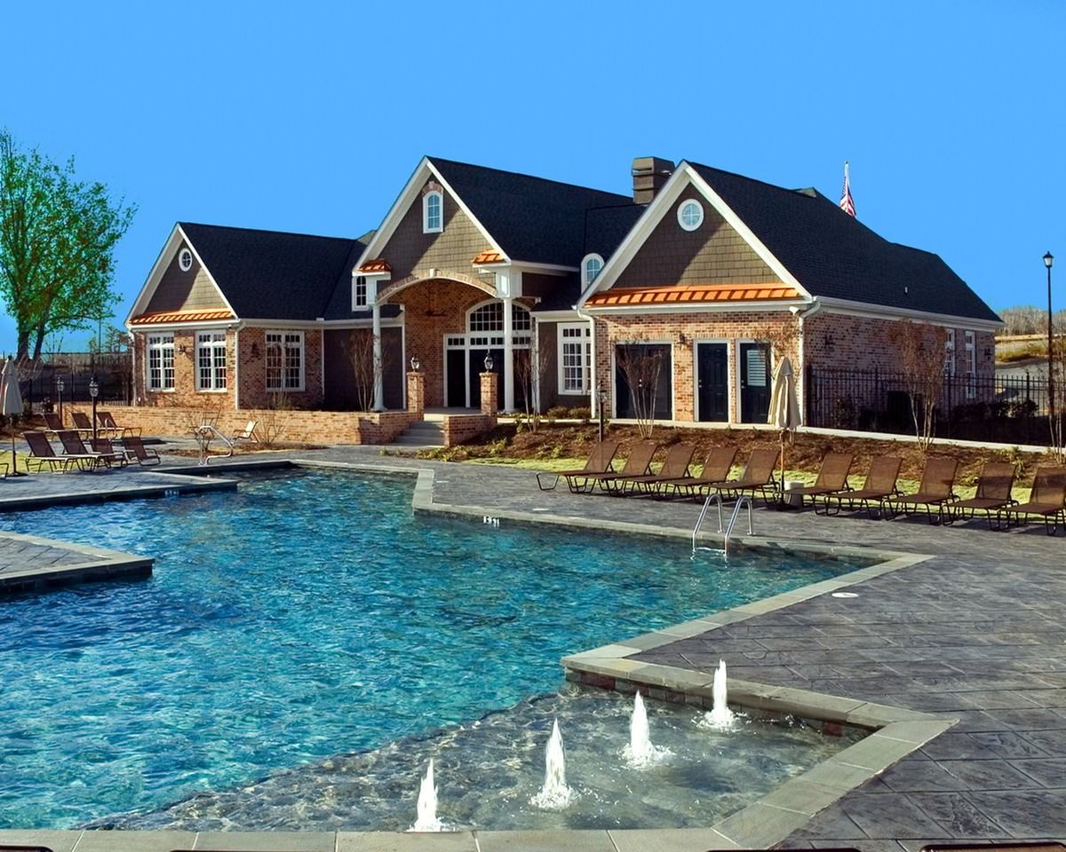 Greystone Summit Columbus - Photo 3 of 4