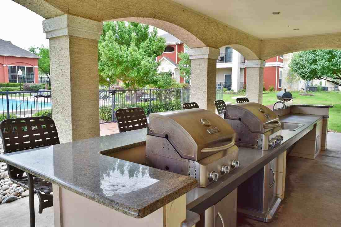 Oxford at Lake Worth Apartments - Photo 3 of 47