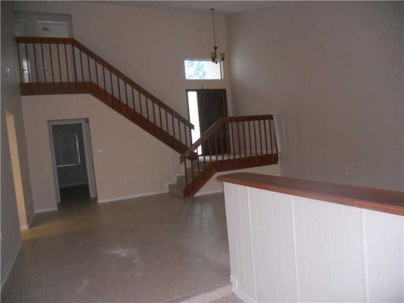 9142 SW 118th Ct - Photo 3 of 8