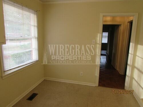 2205 Jerry Jones Drive - Photo 2 of 22