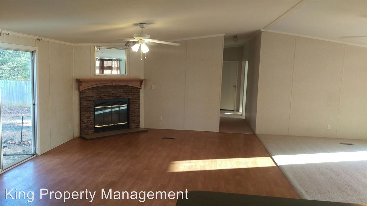 114 Watts Rd - Photo 3 of 12