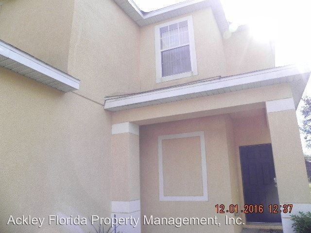 345 Blue Jay Way - Photo 2 of 17
