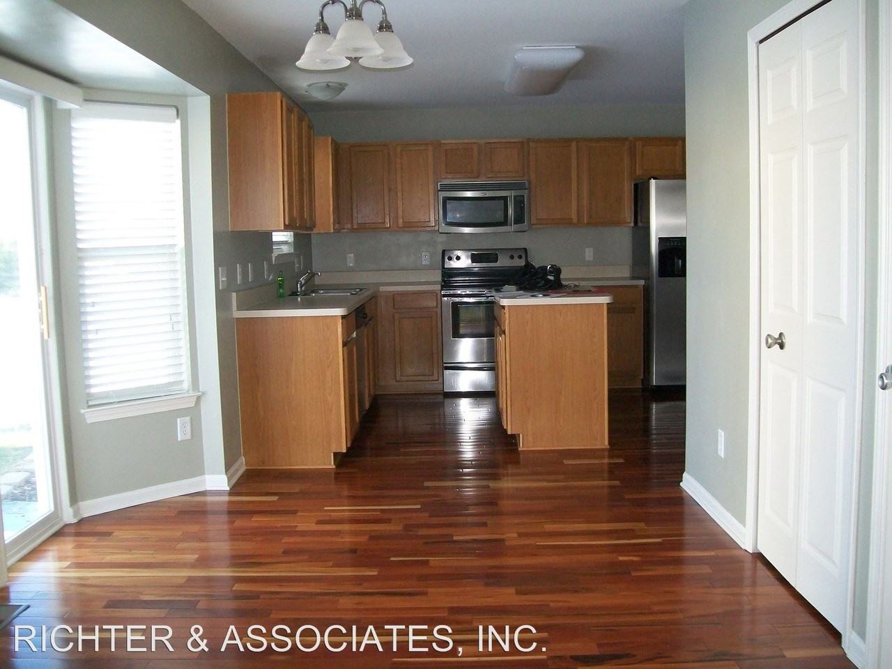 1820 Wooded Valley Ln - Photo 2 of 19