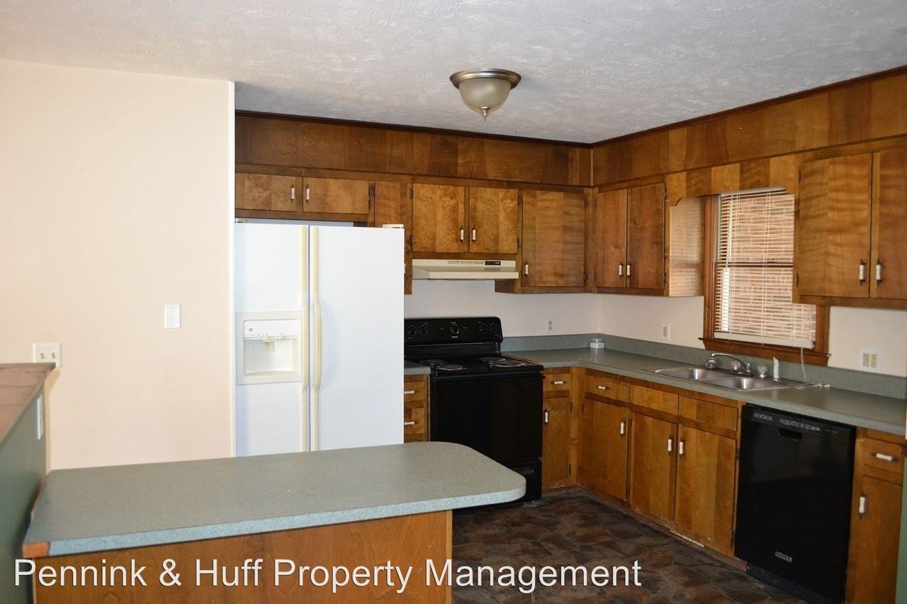 792 Whispering Pines Rd - Photo 2 of 18