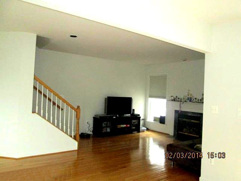 3849 Highland Oaks Dr - Photo 2 of 3