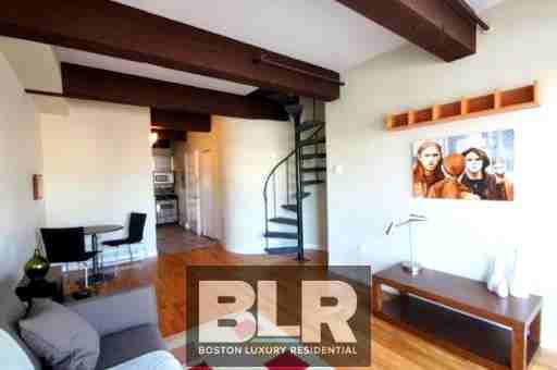 12 Stoneholm St #2Bed