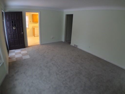 4917 S Park Dr - Photo 3 of 20