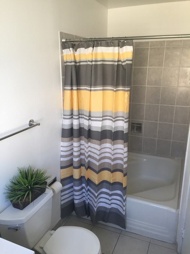 5452 International Boulevard #D - Photo 2 of 5