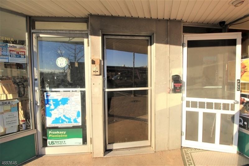 110 S Main St - Photo 3 of 19