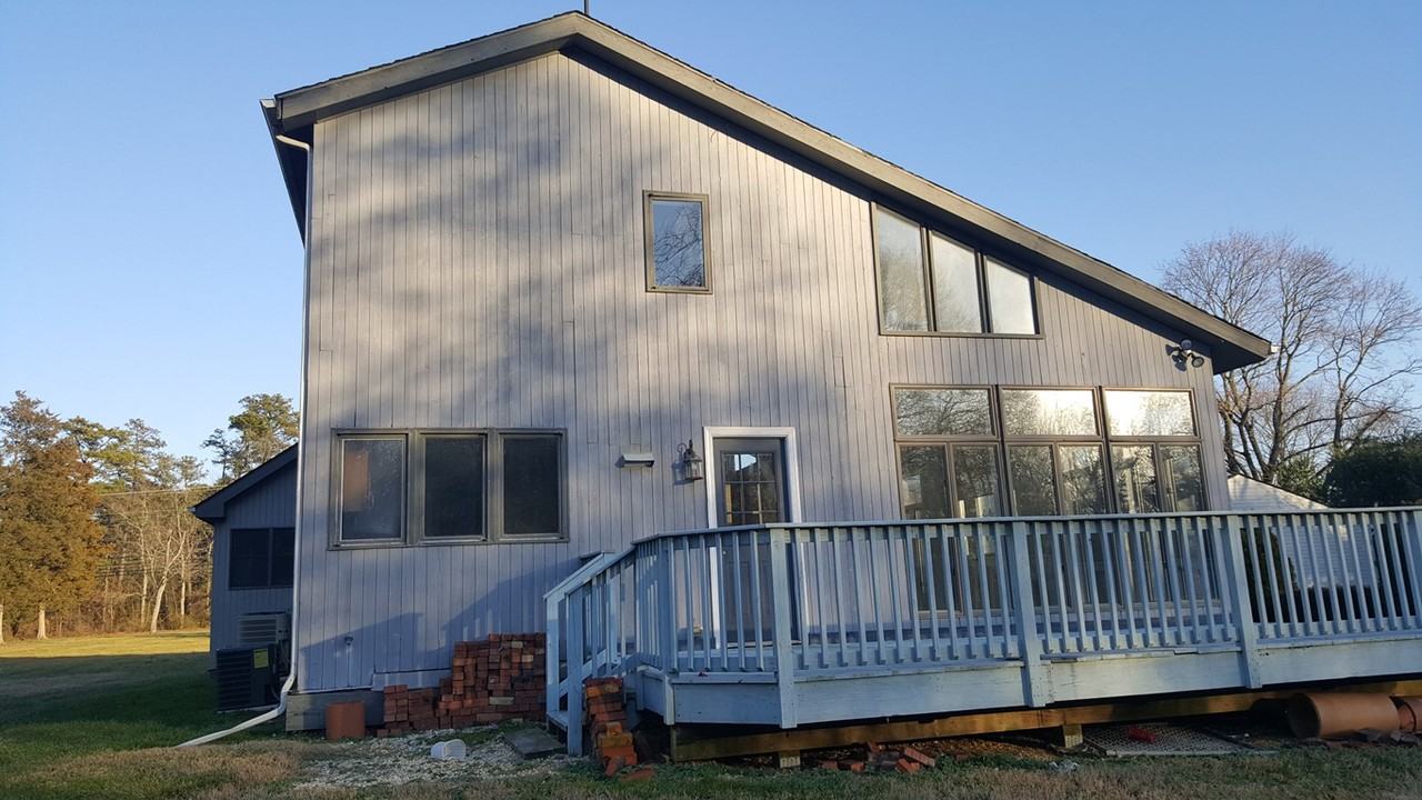 253 Morton Ave - Photo 3 of 3