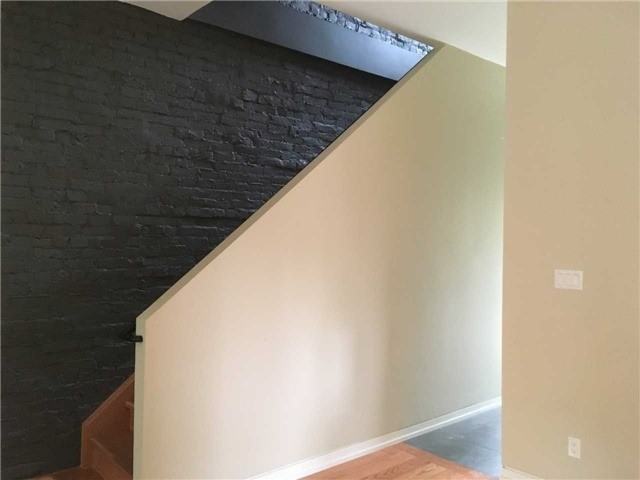 14 Glen Rd - Photo 3 of 20