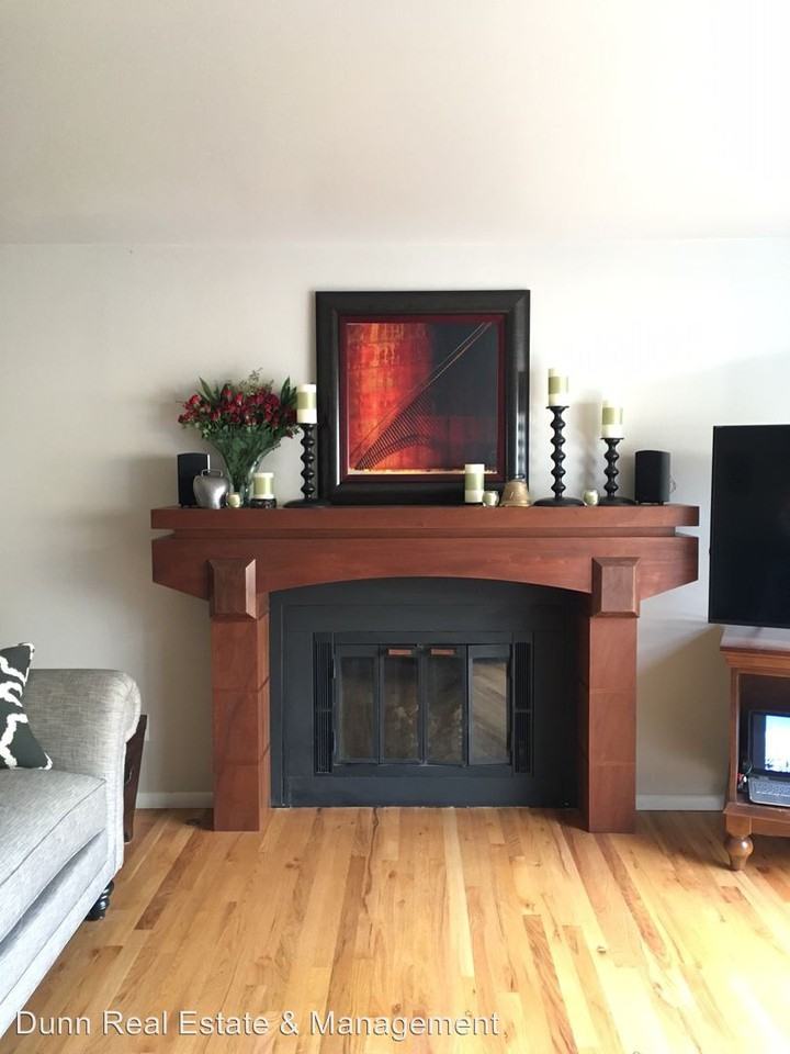 4506 Seaway Cir - Photo 3 of 12