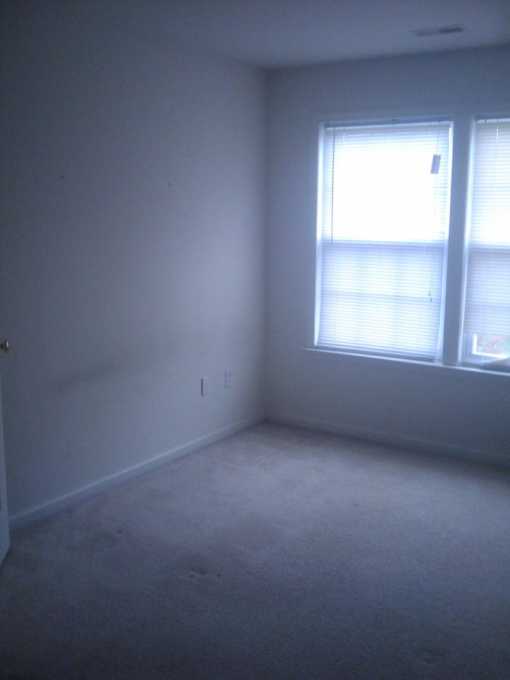 412 Kates Way - Photo 3 of 14