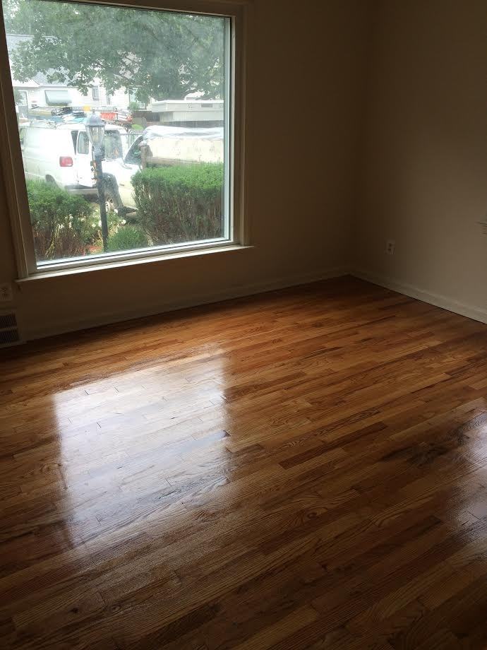 18809 Parkmount Ave - Photo 3 of 14