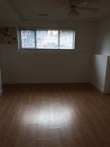 8738 150 St NW - Photo 2 of 6