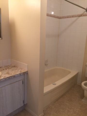 11338-11504 139 Ave NW - Photo 2 of 4