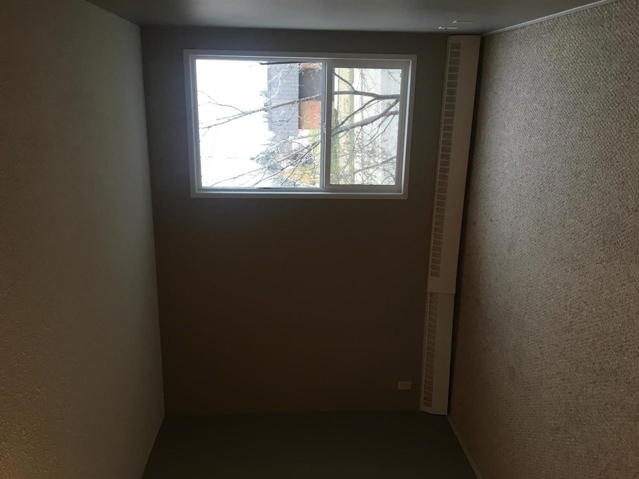 57-117 Cosgrove Crescent - Photo 2 of 3