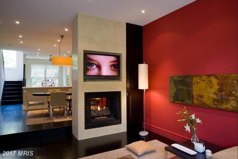 1528 N Colonial Ct - Photo 2 of 7