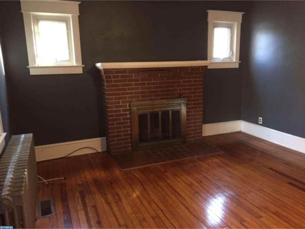 616 Grove St - Photo 3 of 9