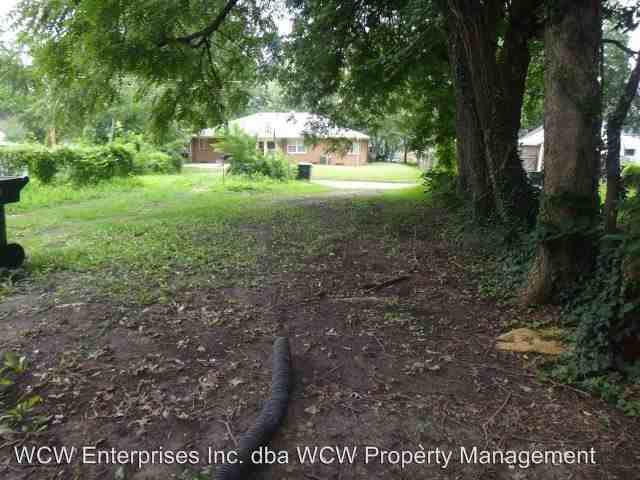 1234 SW Wayne Ave - Photo 3 of 8