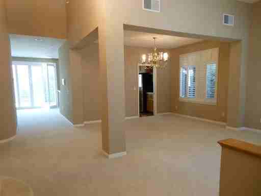 3094 Etruscan Dr - Photo 3 of 10