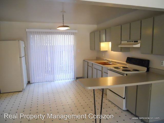 1131 Parkview St - Photo 3 of 14