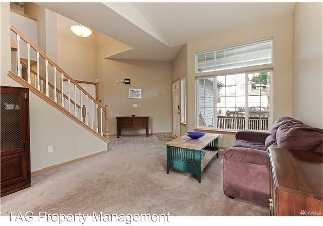 9019 NE 176th St - Photo 3 of 14