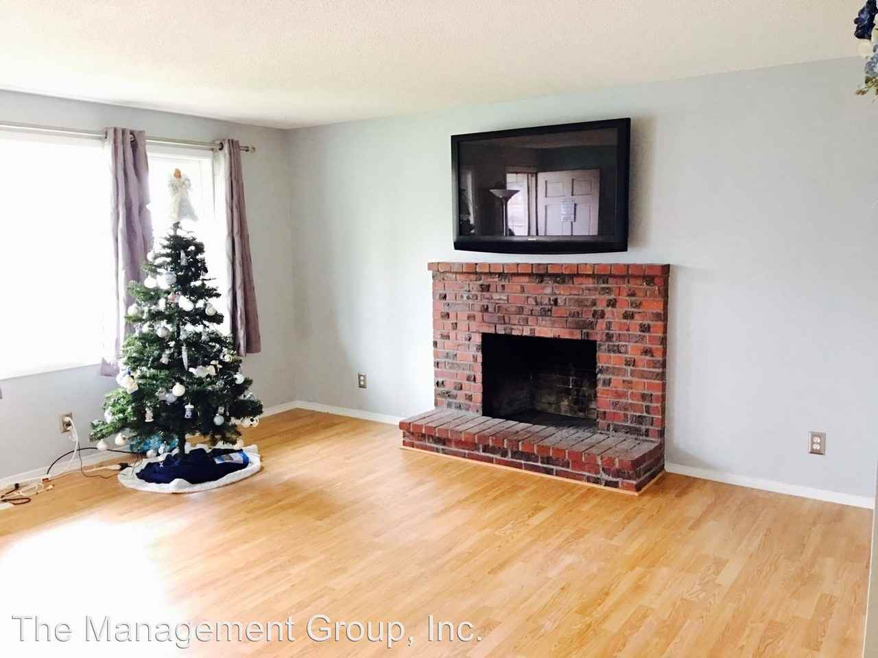 2911 NE 124th Ave - Photo 3 of 9