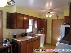 1547 Euclid St - Photo 2 of 14