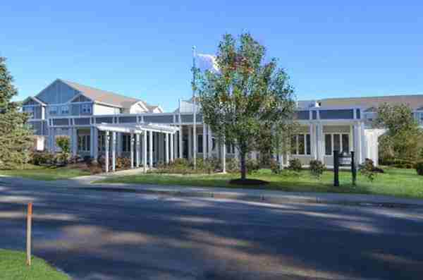 QUAIL RUN APARTMENTS - Photo 2 of 10