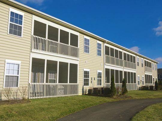 Traditions at Carson Farms Apartments W William St, Delaware, OH