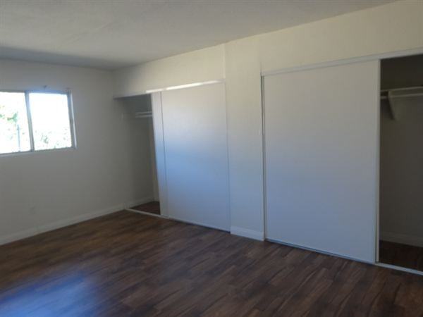 State apts. - Photo 3 of 9