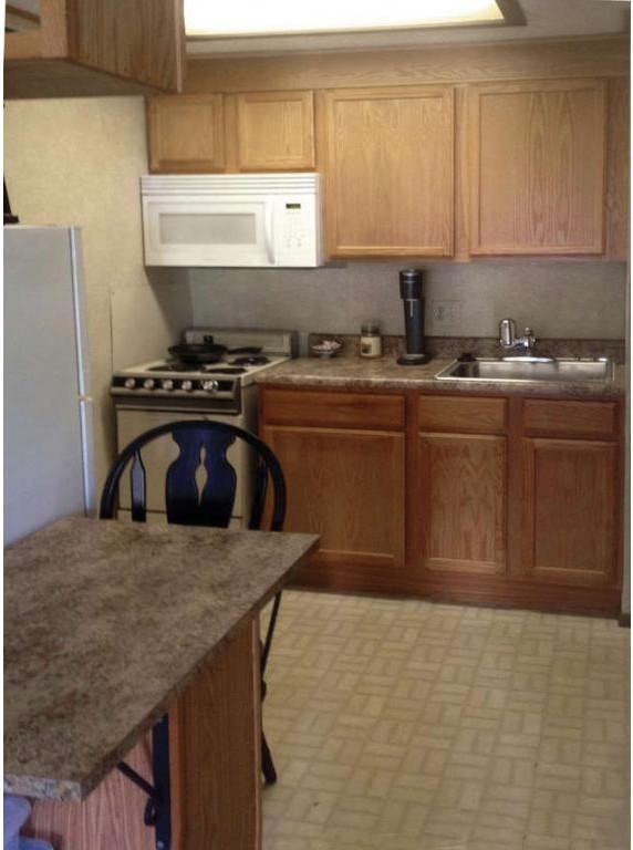 Red Deer Apartments - Photo 3 of 3