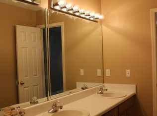 7405 Ray Glenn Cir - Photo 3 of 9