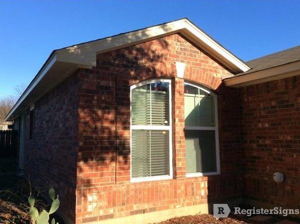 1707 McKenzie St - Photo 2 of 23