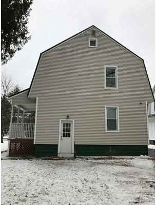 152 Oak St #A - Photo 2 of 12