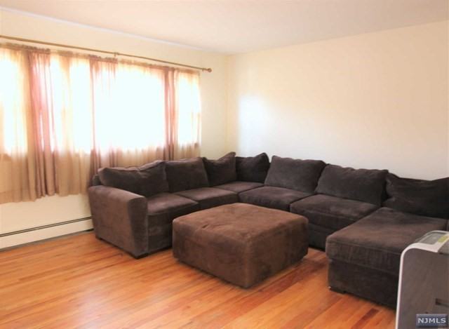 326 Skyline Lake Dr - Photo 3 of 8