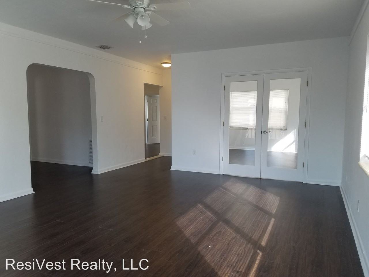 1320 SW 7th St - Photo 2 of 9