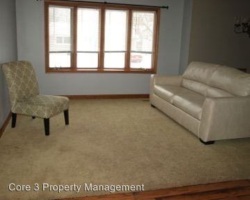 1820 Jacobssen Dr - Photo 2 of 10