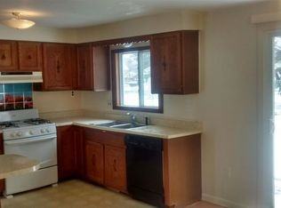 4320 Amblewood Ln - Photo 3 of 4