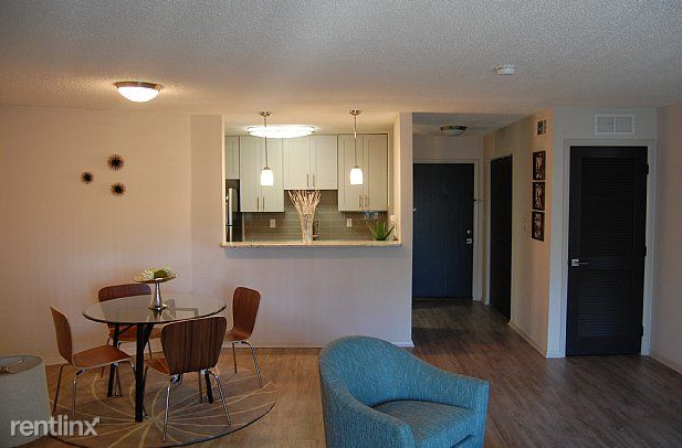 Lenox Rd - Photo 2 of 6