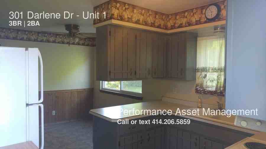 301 Darlene Dr #1 - Photo 3 of 9