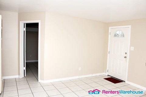 6529 Boatyard Dr - Photo 3 of 14