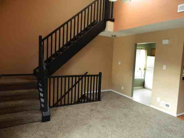 4602 Aberdeen Ln - Photo 3 of 13