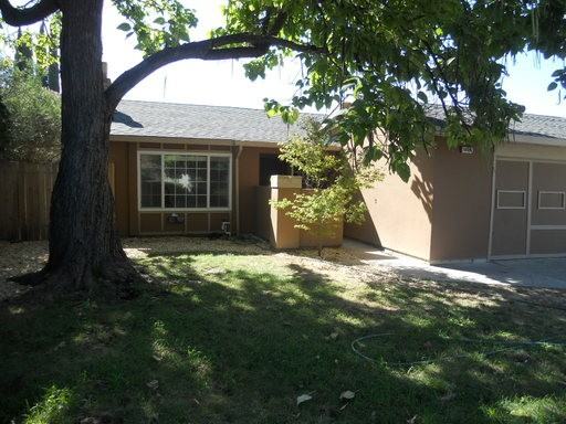 5629 Phlox Ct - Photo 2 of 19